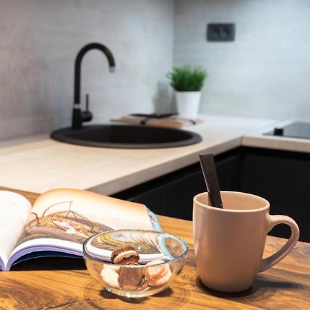 Modern And Design Apartment Near The Main Square 萨格勒布 外观 照片