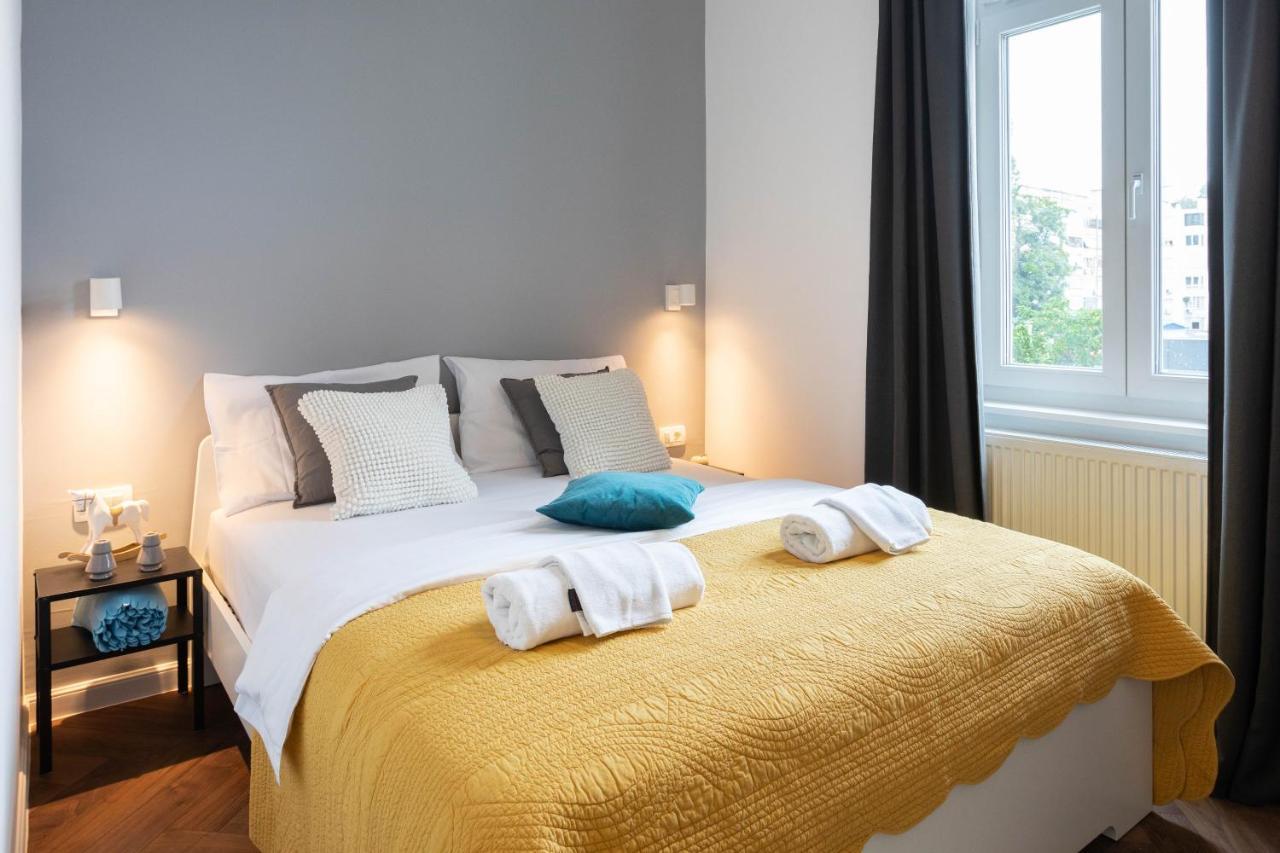 Modern And Design Apartment Near The Main Square 萨格勒布 外观 照片